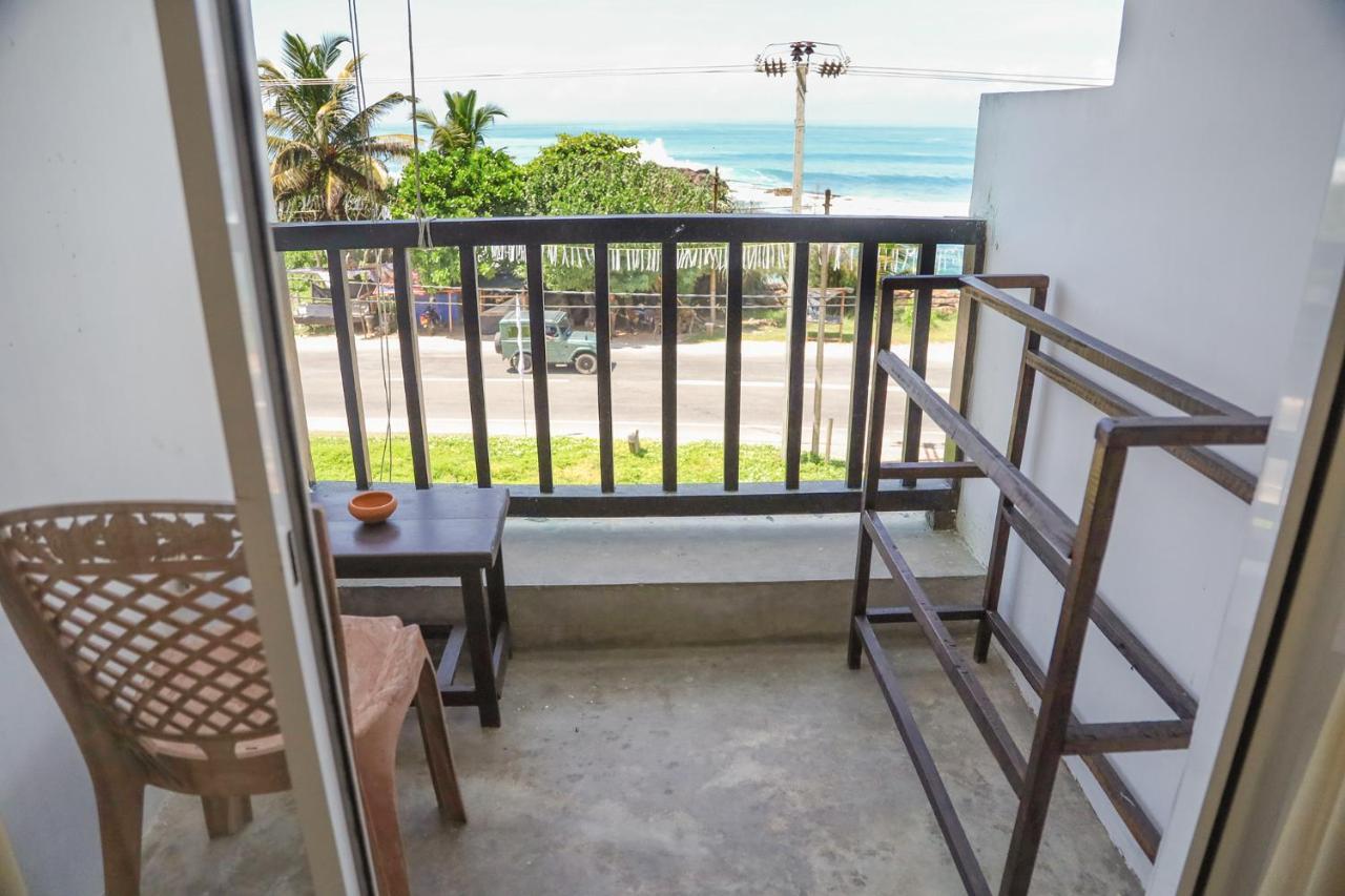 Cozy Cocos Hotel Weligama Exterior photo